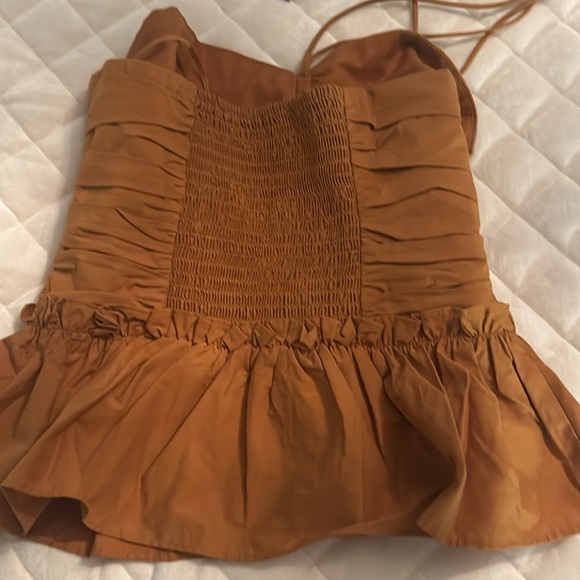 Express halter top size med goldenrod color - Picture 3 of 4